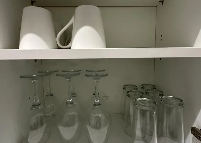 Trendy West End Apartment,