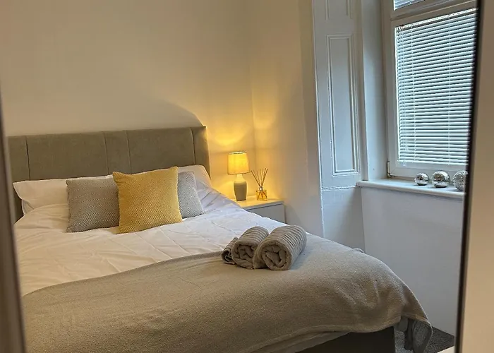 Trendy West End Apartment, 아파트