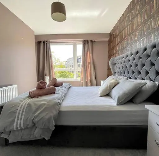 The Naburn - 3 Bed House With Free Parking & Close To Centre Casa vacanze