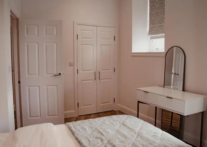 Royal Chambers Serviced Glasgow