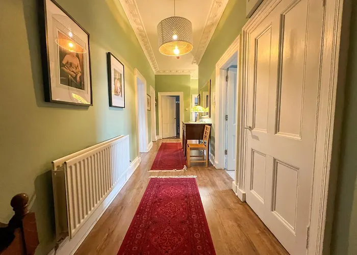 Garnethill Charm 3 Bed Flat アパート *