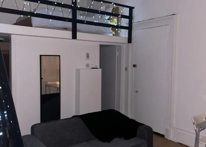 Apartment Alexander Greek Thomson *