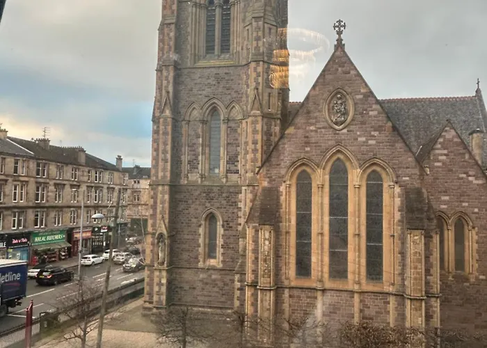 Center/west End * Glasgow