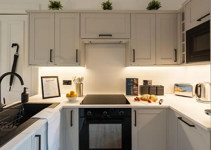 The West End Retreat - Your Luxurious 5* * Glasgow