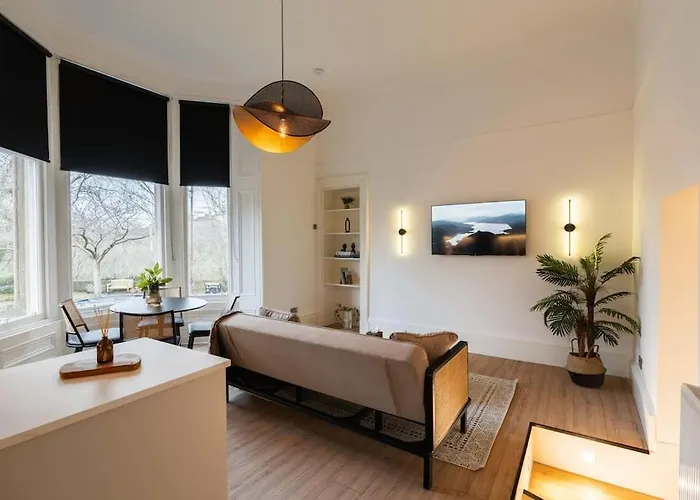 The West End Retreat - Your Luxurious 5* Apartman