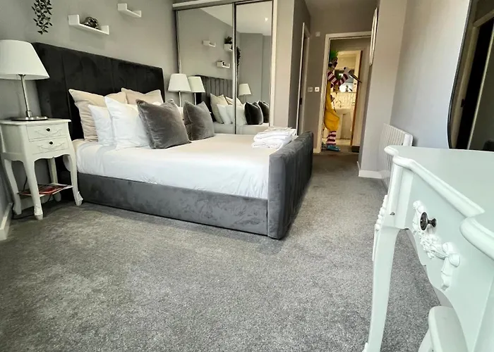 Apartman Glas Go Executive 2-bedroom Near Ovo Hydro Free Parking