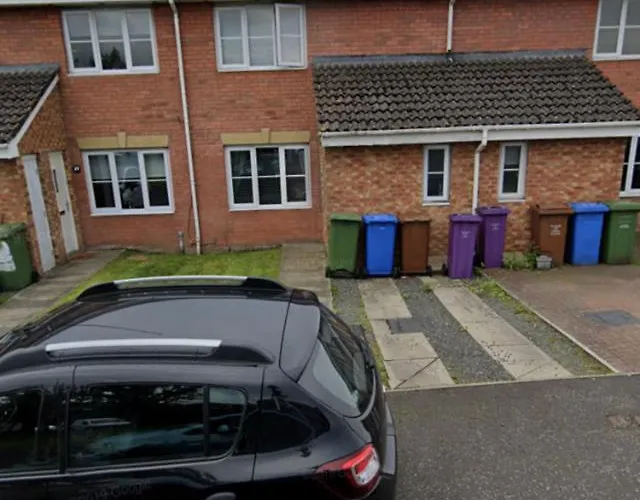 Casa de Férias Urban Escape Free Parking 20min Walk To Center *