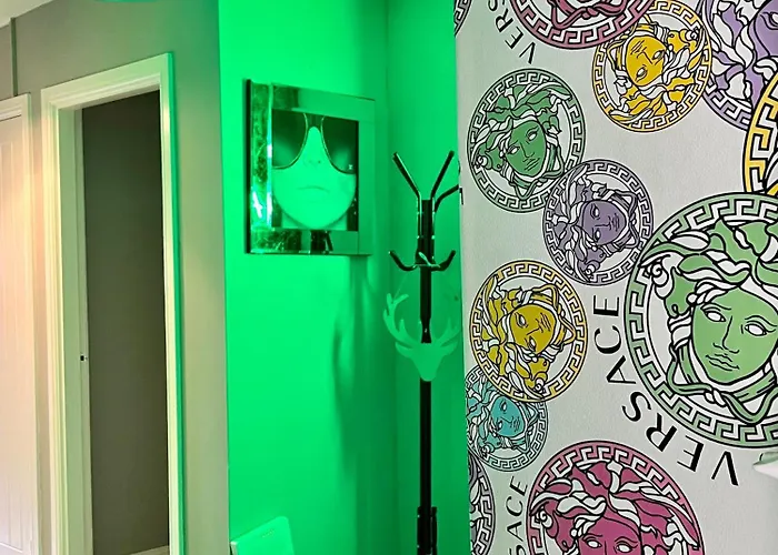 2 Bedroom At Secc Hydro Free Parking アパート *