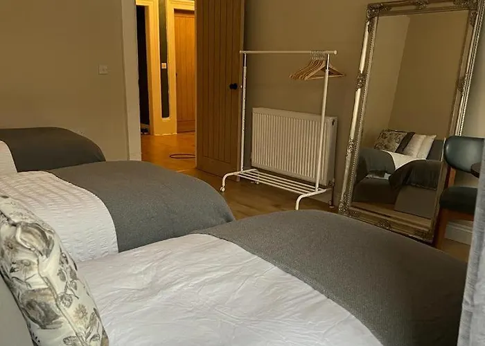 Luxury Victorian Spacious Flat Glasgow