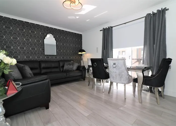 アパート 2 Bedroom At Secc Hydro Free Parking グラスゴー