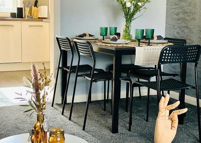 Apartament Modern Style , Separate Entrance *