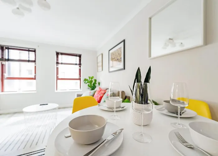 The Merchants Gem - 2bed & Free Parking