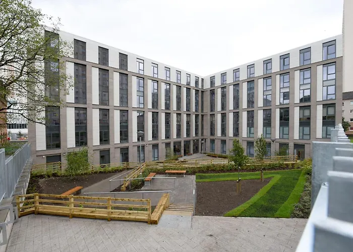 For Students Only St Mungo's In Glasgow