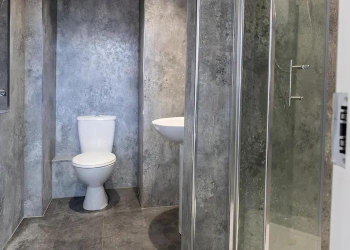 Beautiful 4 Bed Flat In Perfect Location