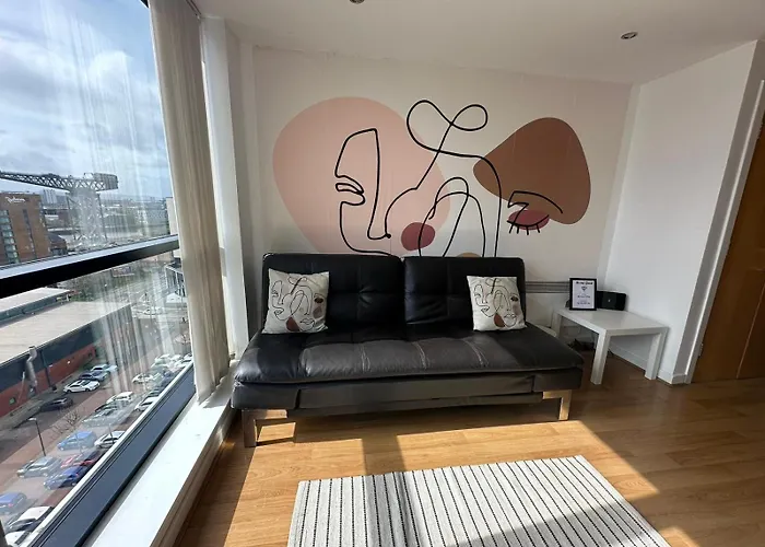 Cosy 1 Bed Next To Sec, Ovo Hydro, Finnieston - Pass The Keys *