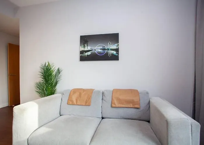 1 Bedroom In Very Location * Glasgow