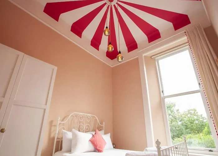 Apartment Bright Spacious 3 Bed Flat