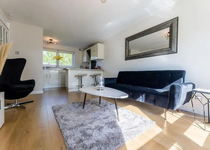 Stunning Centre 1 Bed With Free Parking Glasgow