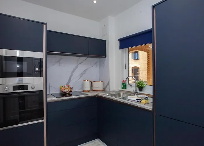 Newly Renovated * Glasgow