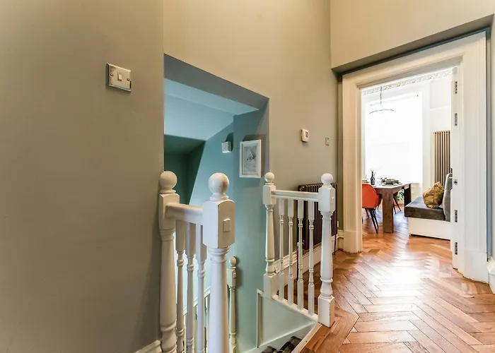 Luxurious Park District Duplex Apartament *