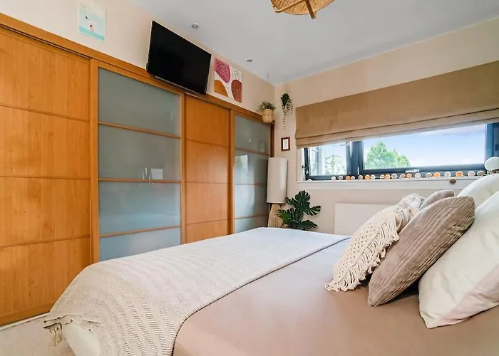 Apartamento Luxury Huge Modern Open Plan 2bedroom Flat - Free Private Parking & Balcony Located At The Ovo Hydro And Sec Centre Glasgow