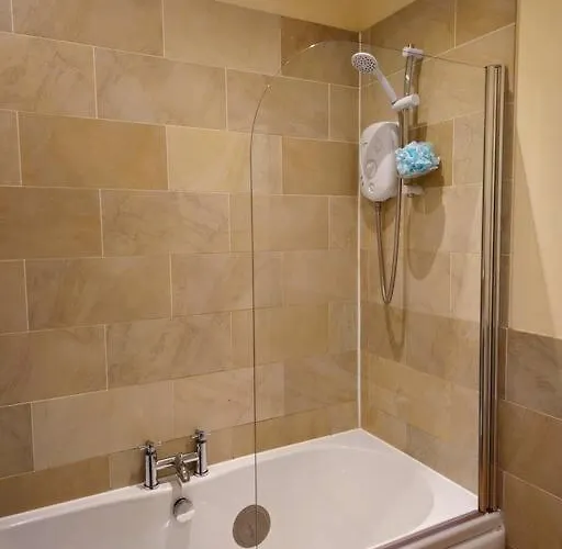 アパート 2 Bedroom Modern Stylish In Centre グラスゴー