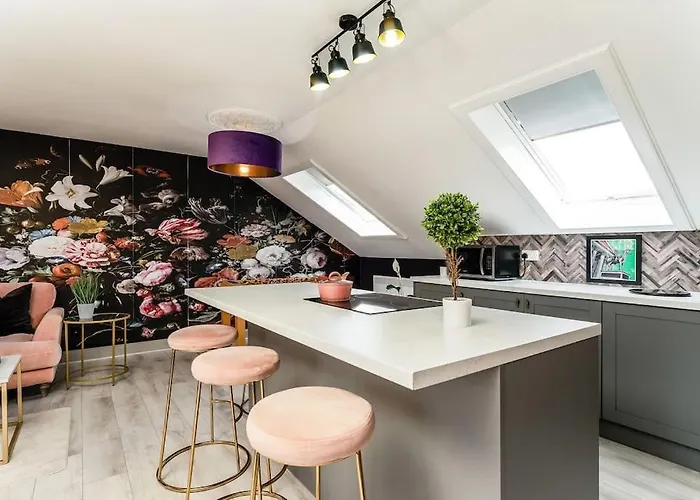 Lägenhet The Rose- Stylish Penthouse 2 Bed Centre With Free Parking & Lift