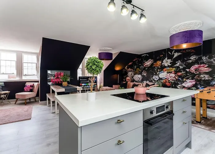 Lägenhet The Rose- Stylish Penthouse 2 Bed Centre With Free Parking & Lift *