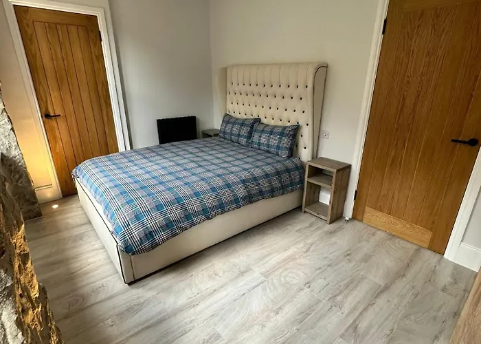 شقة West End Tenement