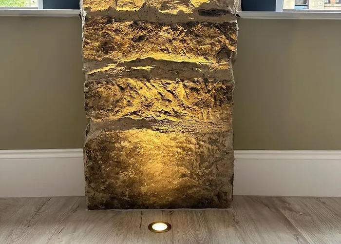 West End Tenement グラスゴー