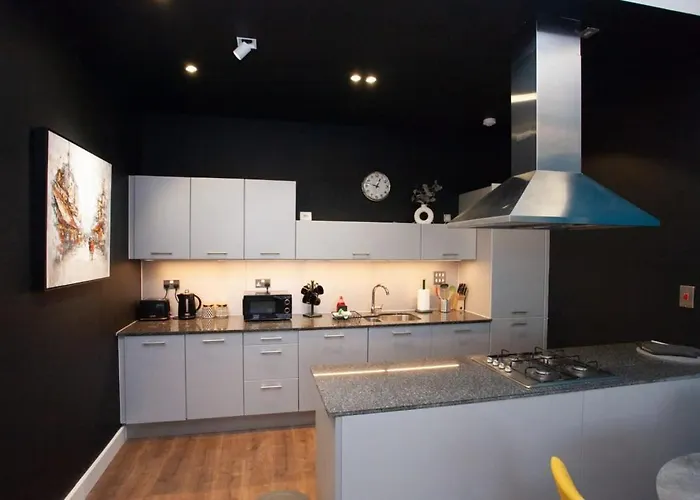 Stunning One Bed With Parking In Centre Глазго