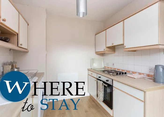Bright 1 Bedroom Apartment-private Parking Lägenhet Glasgow