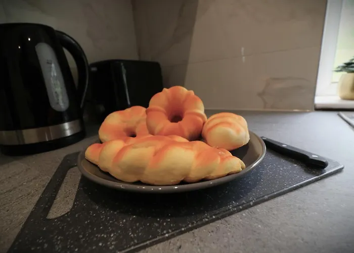 Signature - Huntley House *