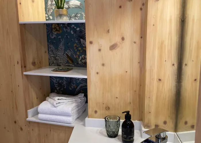 Διαμέρισμα Craigmaddie Muir Roundhouse With Hot Tub Romantic, Luxury, Rural For 2 Near Milngavie *