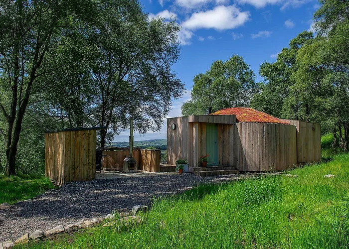 Craigmaddie Muir Roundhouse With Hot Tub Romantic, Luxury, Rural For 2 Near Milngavie