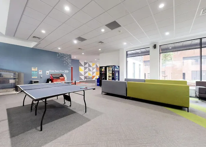 Apartment For Students Only Abodus St *