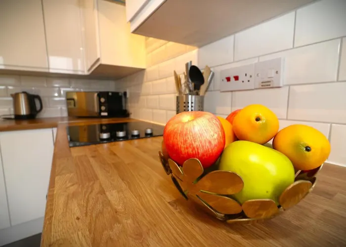 Signature - Glen Lee House * Glasgow