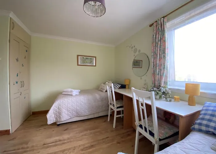 Stunning 3 Bedroom House With 2 Bathrooms Dom wakacyjny Glasgow