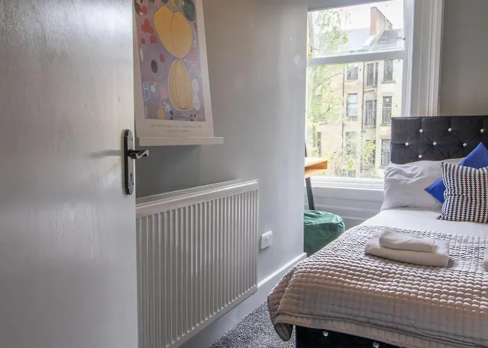 Apartament West End Cosy Pop Of Colour - Pass The Keys