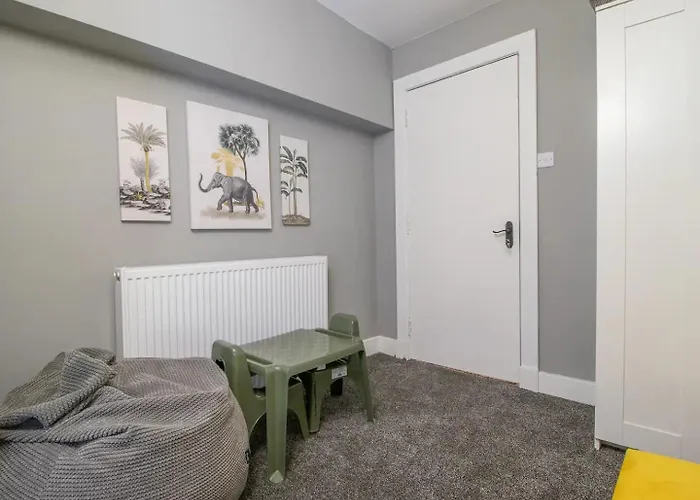 Appartamento Private Garden West End With Parking - Pass The Keys *