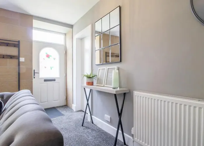 Private Garden West End With Parking - Pass The Keys * Glasgow