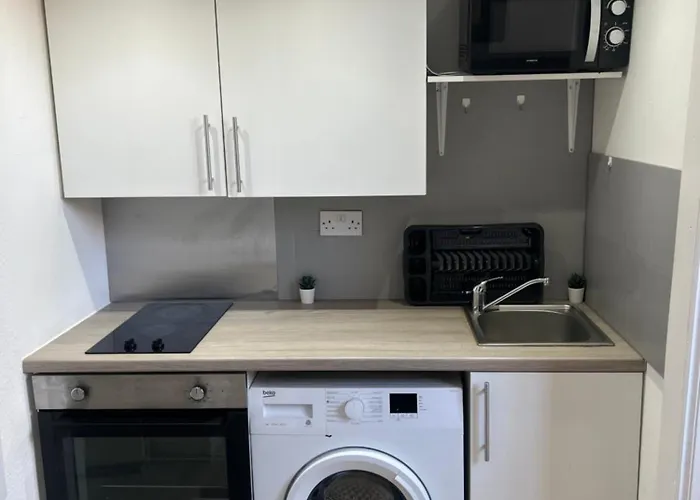 Great Western Road With En Glasgow