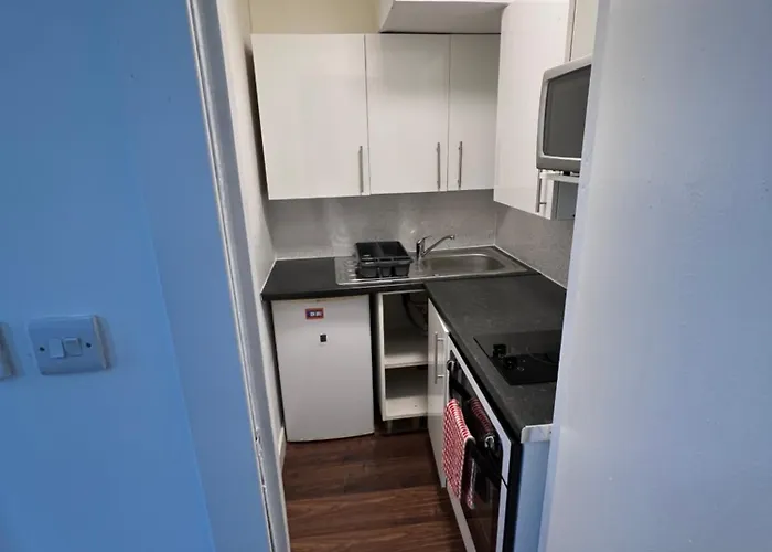 Great Western Road With En Appartement Glasgow