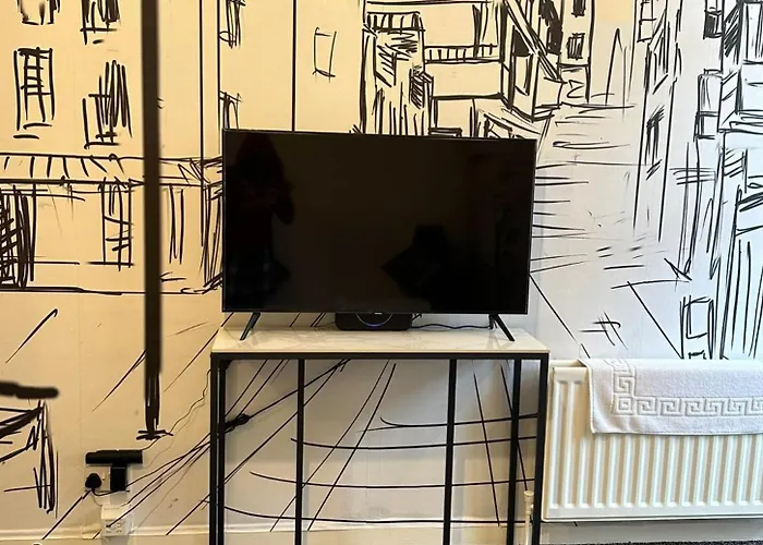 - Sleeps 2 & Freeparking During Weekend