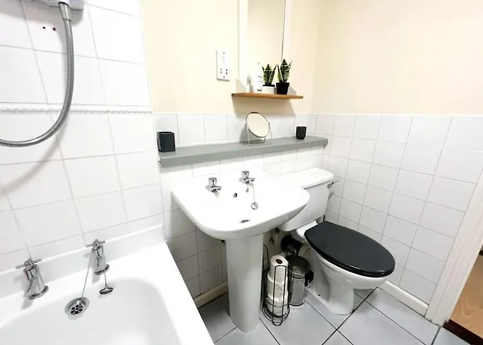 דירה Cosy Riverside Secc Hydro