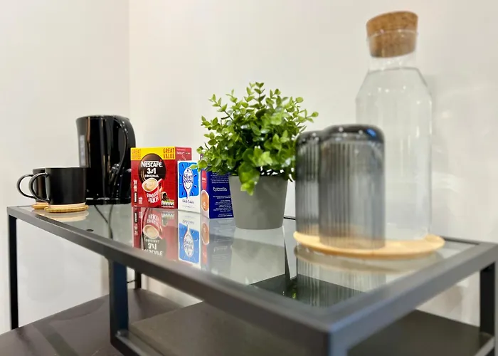 Private Bedroom - Modern Flat - West End * Glasgow