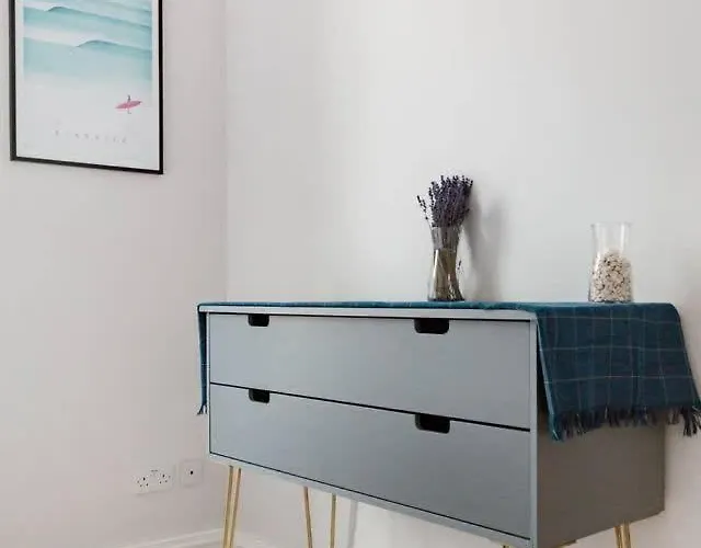 Incredible Contemporary Flat In Heart Of West End Глазго