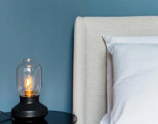 Incredible Contemporary Flat In Heart Of West End Appartamento