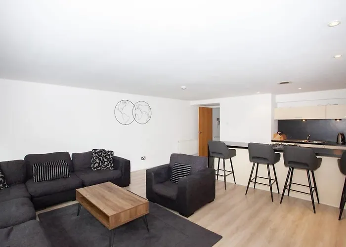 City Centre W Parking & Hyperoptic Wifi * Glasgow