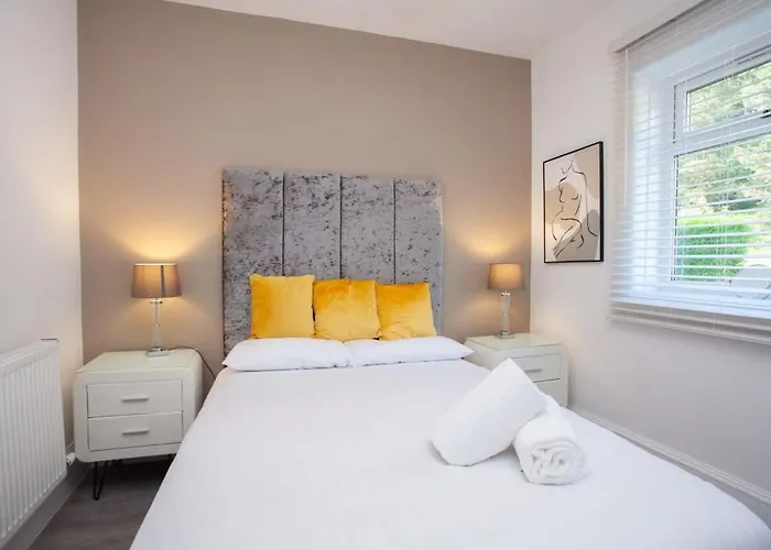 Beautifully Designed Pollok House Casa vacanze *